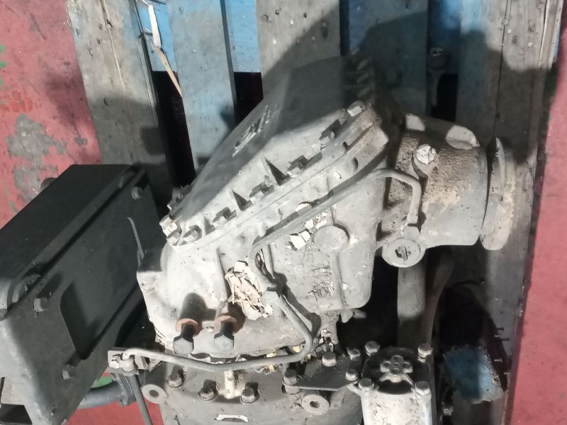 Recambio de caja cambios para scania irizar pb 12.35 referencia OEM IAM 6H9592C 4182054008 1779432