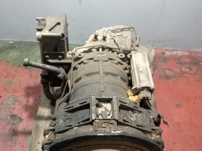 Recambio de caja cambios para scania irizar pb 12.35 referencia OEM IAM 6H9592C 4182054008 1779432