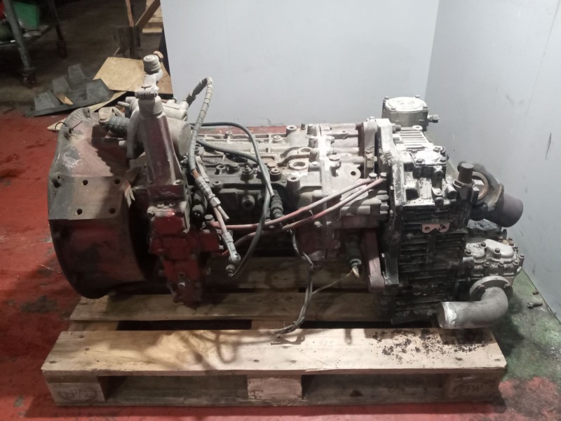 Recambio de caja cambios para iveco autobus eur.d-43a sri referencia OEM IAM 8S180  