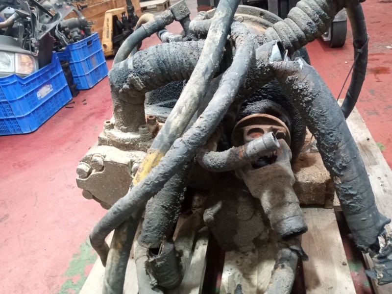 Recambio de bomba hidraulica para furukawa fl220t maquina referencia OEM IAM 8FN-13504A 8FN13504A 8FA431426