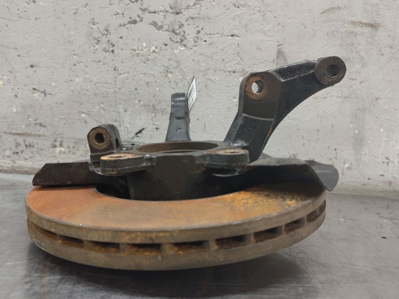 Recambio de mangueta delantera izquierda para fiat scudo autobús (220_) 2.0 jtd referencia OEM IAM   