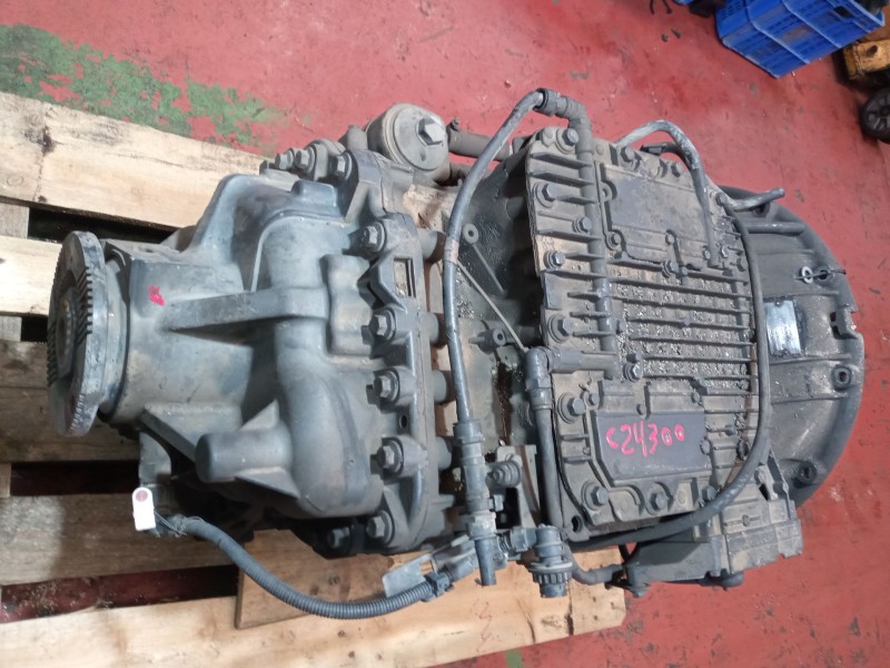 Recambio de caja cambios para renault magnum ab 2005 12.8 diesel referencia OEM IAM AT2412C 3190492 