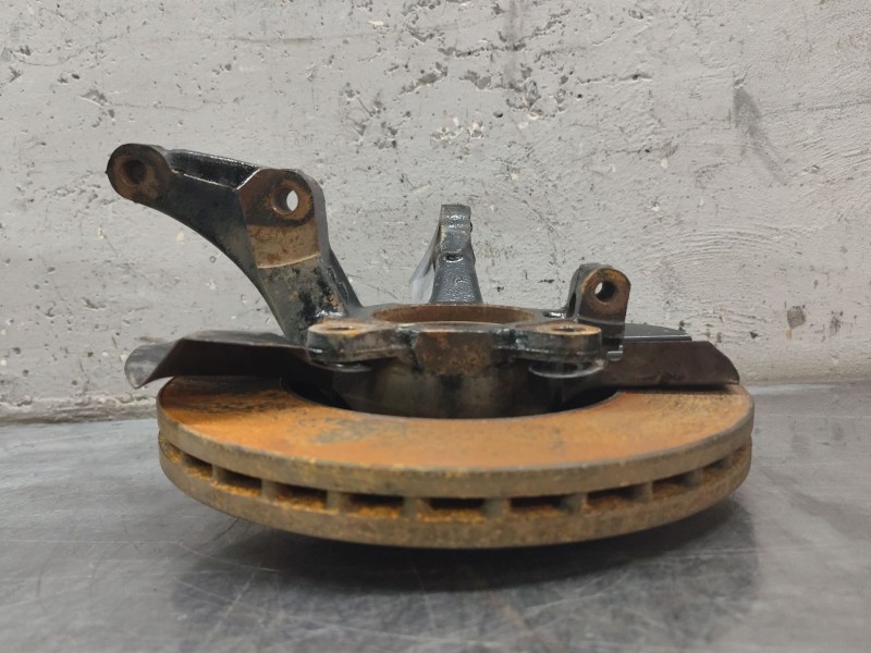 Recambio de mangueta delantera derecha para fiat scudo autobús (220_) 2.0 jtd referencia OEM IAM   