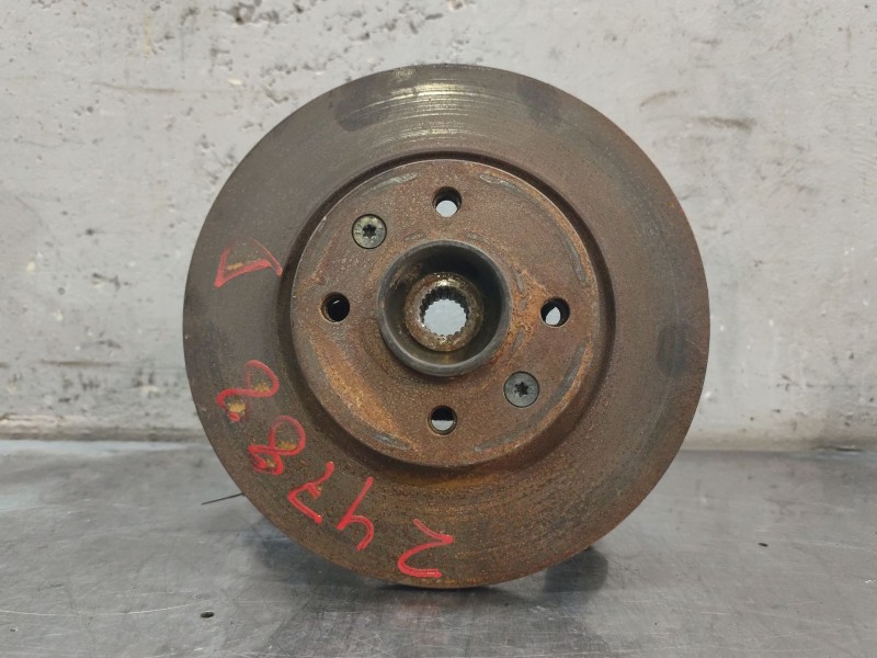 Recambio de mangueta delantera derecha para dacia logan 1.6 cat referencia OEM IAM   