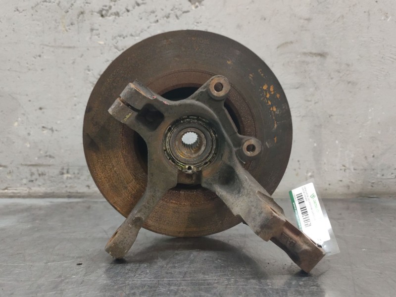 Recambio de mangueta delantera derecha para dacia logan 1.6 cat referencia OEM IAM   