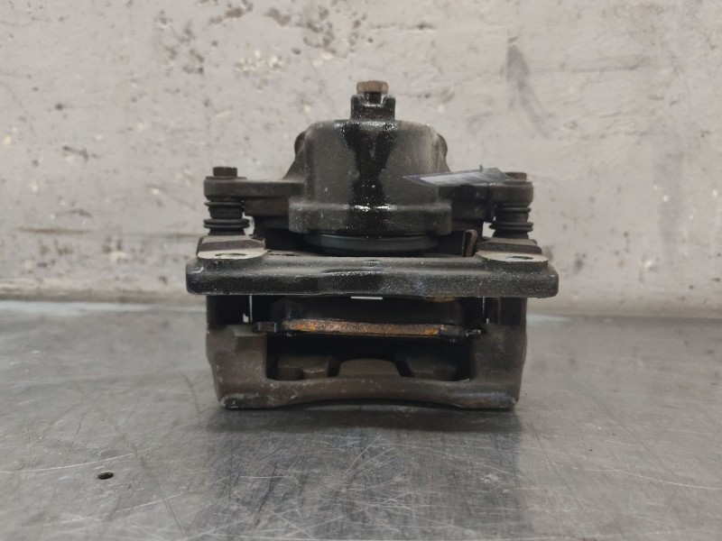 Recambio de pinza freno delantera izquierda para chrysler pt cruiser (pt) referencia OEM IAM 134469C  