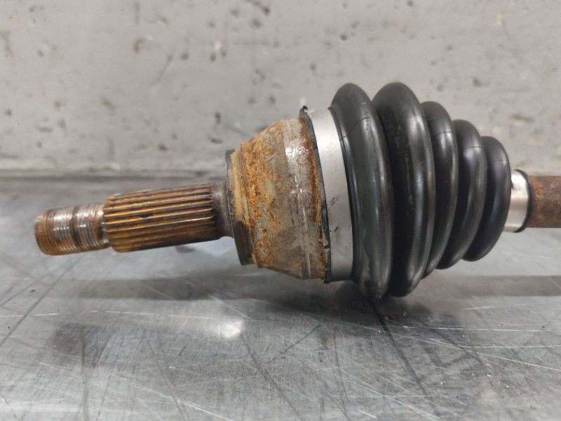 Recambio de transmision delantera derecha para ford fiesta (cbk) ambiente referencia OEM IAM   