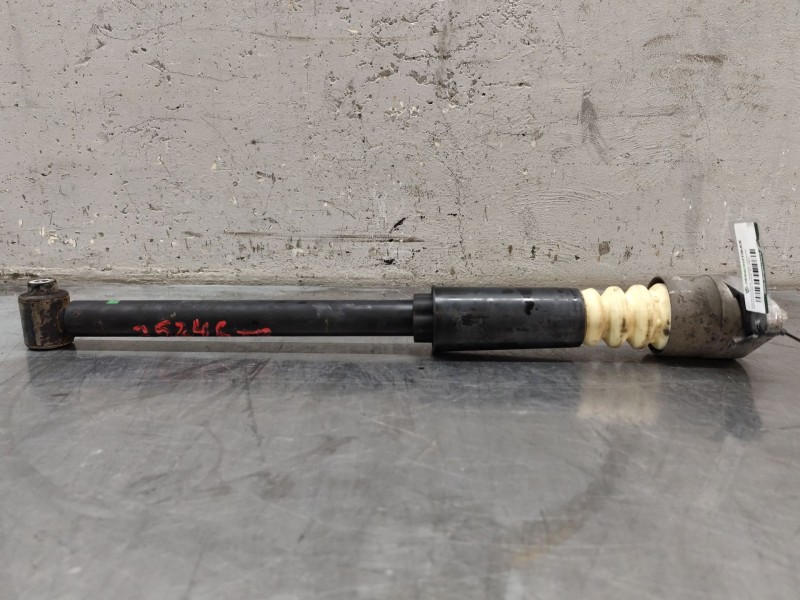 Recambio de amortiguador trasero derecho para volkswagen passat b5 (3b2) 1.9 tdi referencia OEM IAM   