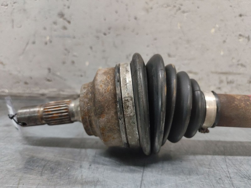 Recambio de transmision delantera derecha para peugeot 307 break / sw (s1) 1.6 hdi referencia OEM IAM 9637117880  