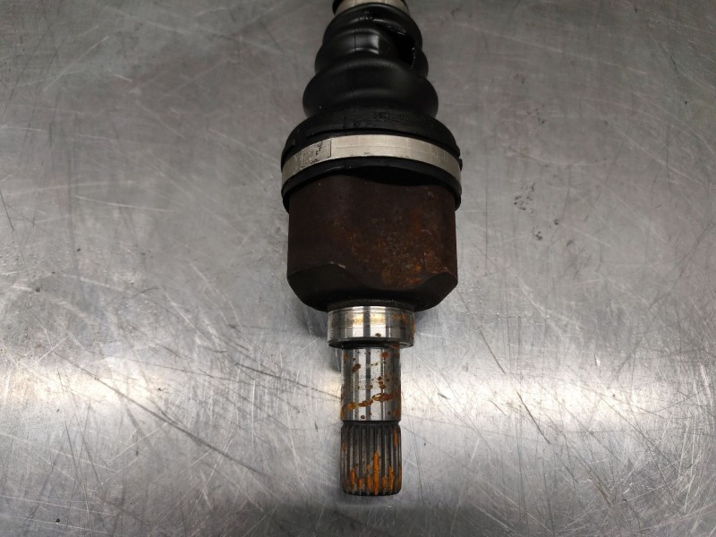 Recambio de transmision delantera izquierda para peugeot 308 confort referencia OEM IAM   