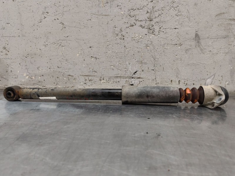 Recambio de amortiguador trasero derecho para seat leon (1m1) signo referencia OEM IAM 1K0512011AD  