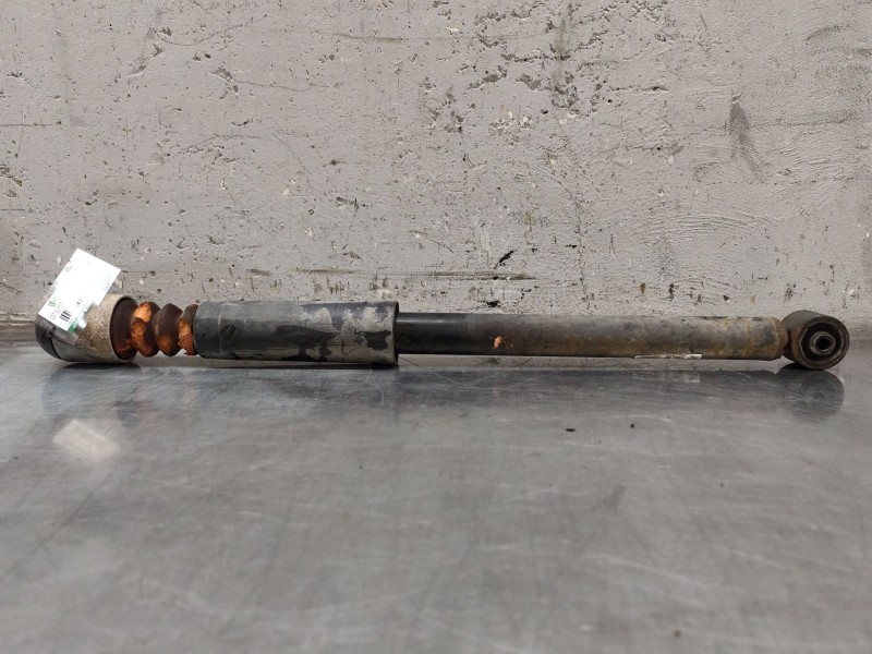 Recambio de amortiguador trasero derecho para seat leon (1m1) signo referencia OEM IAM 1K0512011AD  