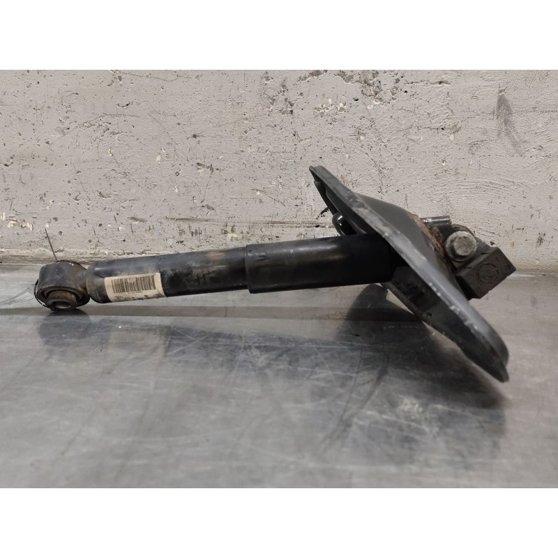Recambio de amortiguador trasero derecho para peugeot partner tepee 1.6 bluehdi 100 referencia OEM IAM 9674213480  