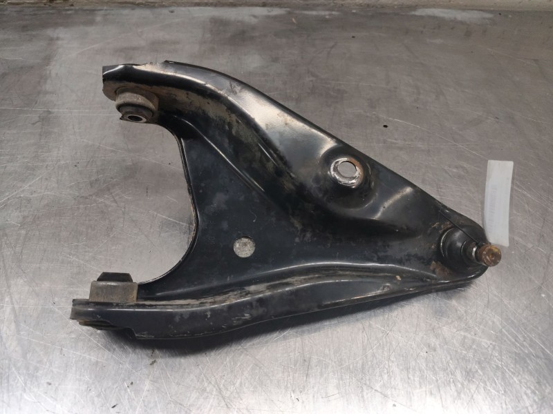 Recambio de brazo suspension inferior delantero izquierdo para dacia logan 1.6 cat referencia OEM IAM   