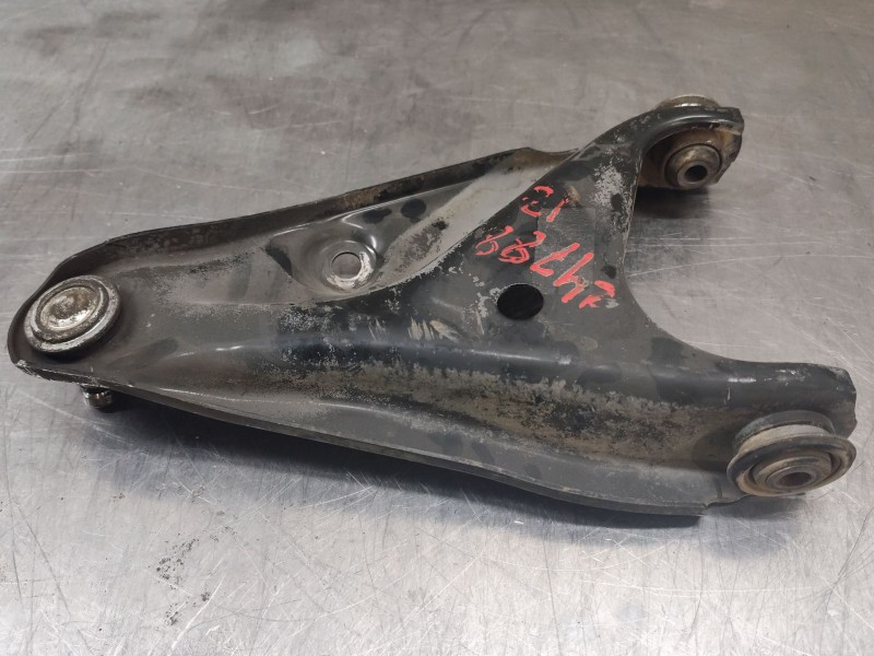 Recambio de brazo suspension inferior delantero izquierdo para dacia logan 1.6 cat referencia OEM IAM   