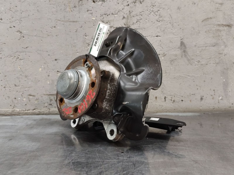 Recambio de mangueta delantera izquierda para mercedes-benz gla (h247) gla 200 d (247.712) referencia OEM IAM A2473320100  