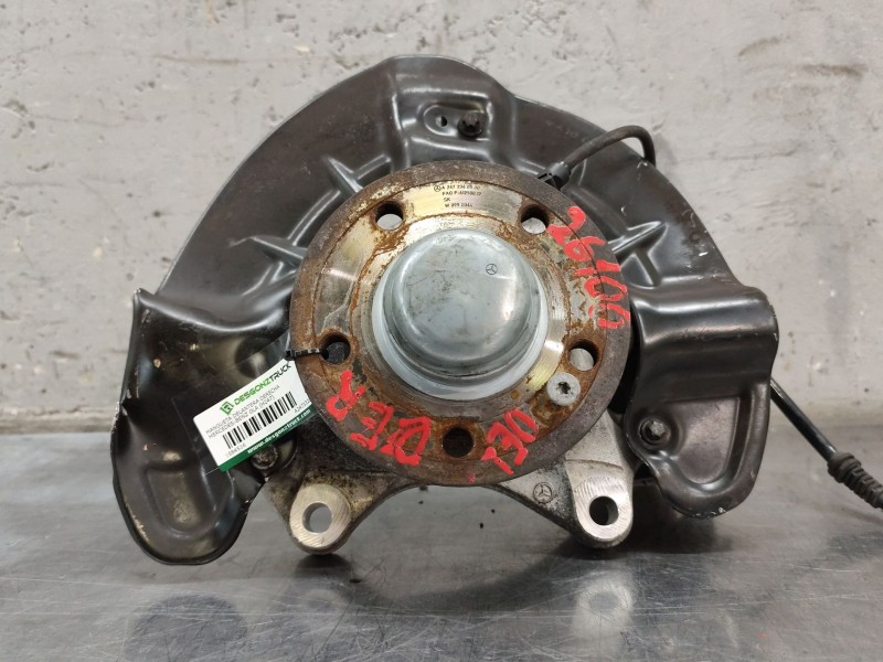 Recambio de mangueta delantera derecha para mercedes-benz gla (h247) gla 200 d (247.712) referencia OEM IAM A2473320200  