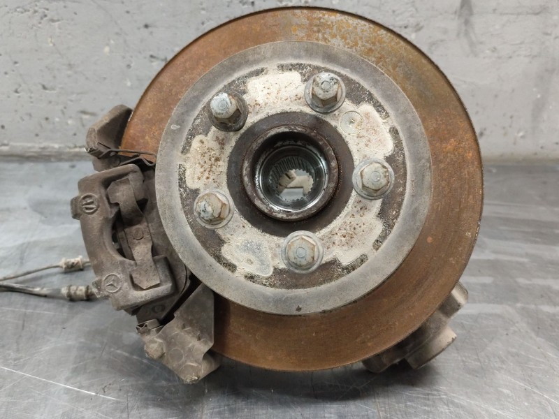 Recambio de mangueta trasera izquierda para mercedes-benz clase m (w163) ml 320 (163.154) referencia OEM IAM   