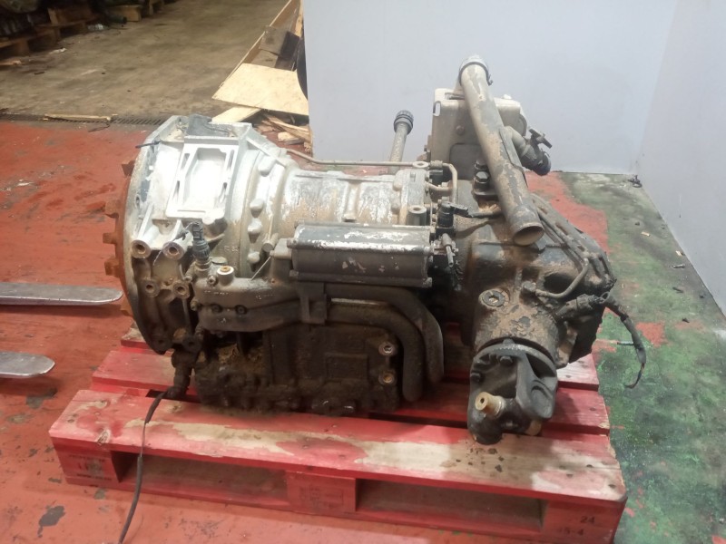 Recambio de caja cambios para scania 4 - series bus 94 cl/300 referencia OEM IAM 6HP592C 4149054026 1538238