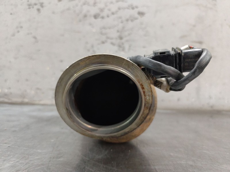 Recambio de catalizador para bmw 4 descapotable (g23, g83) m4 competition m xdrive referencia OEM IAM 8468989  