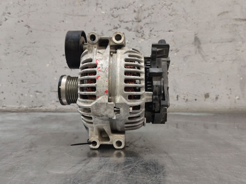 Recambio de alternador para bmw 3 (e90) 320 d referencia OEM IAM 0986047240  