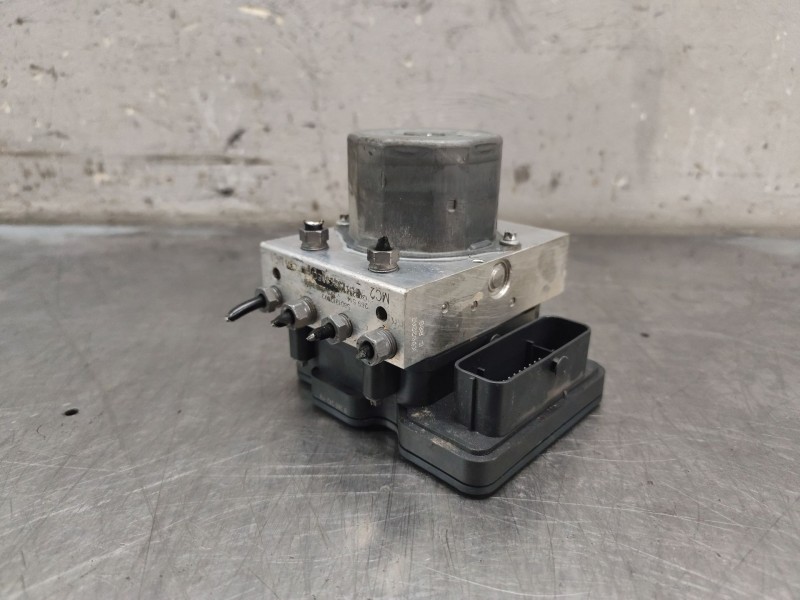 Recambio de abs para iveco daily iv caja/chasis 70c17, 70c17 /p referencia OEM IAM 5801312802  