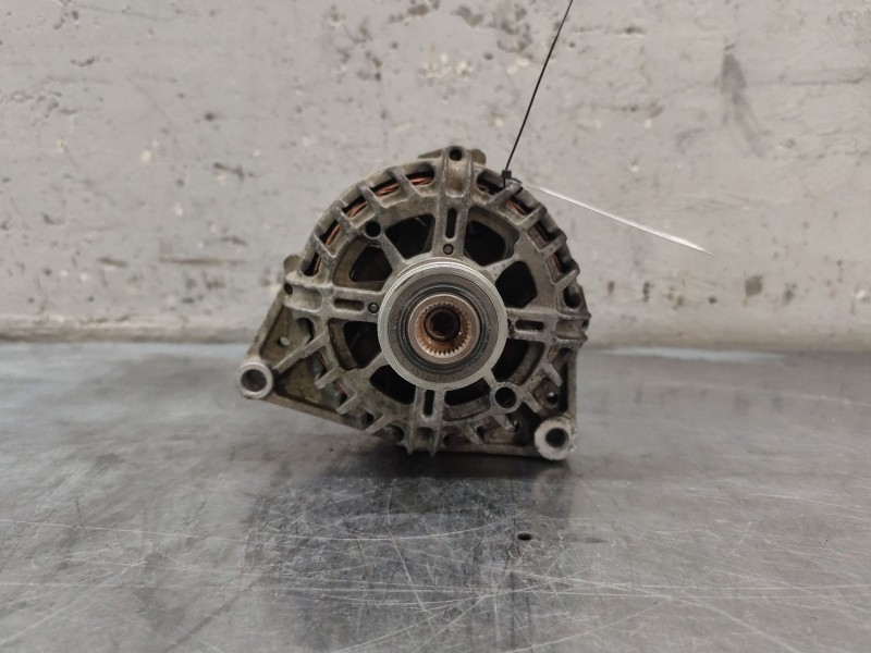 Recambio de alternador para smart forfour cdi (70kw) referencia OEM IAM A6391500250  