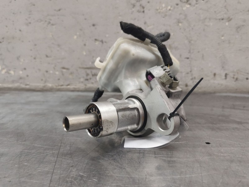 Recambio de bomba freno para opel insignia berlina expression referencia OEM IAM   