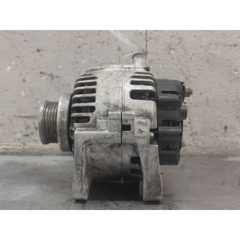 Recambio de alternador para renault scenic ii 1.5 dci diesel referencia OEM IAM 8200100907  14V 50/110A