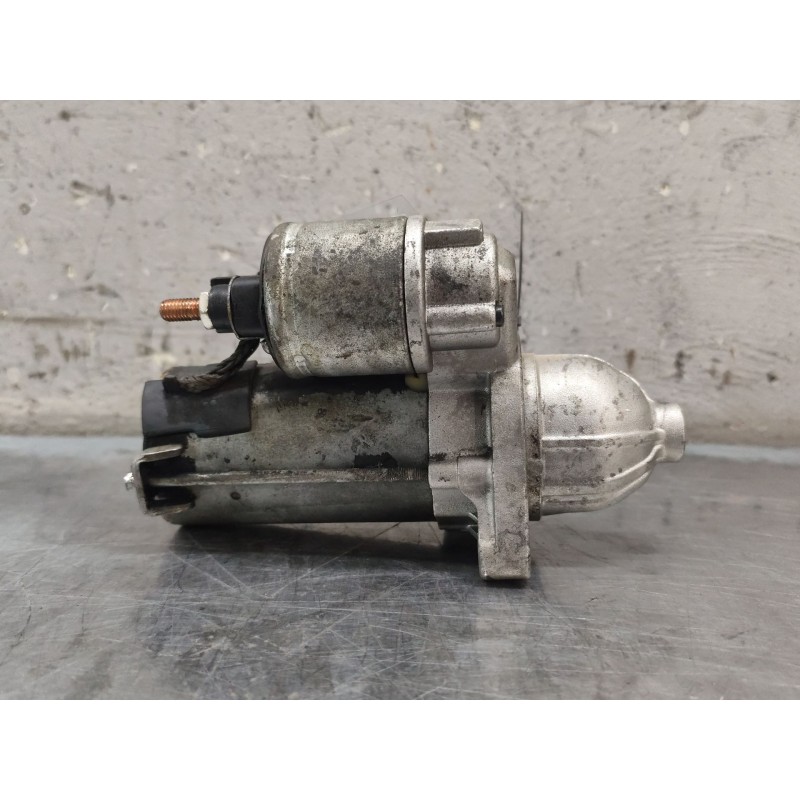 Recambio de motor arranque para fiat grande punto (199) 1.3 16v jtd cat referencia OEM IAM 679910  