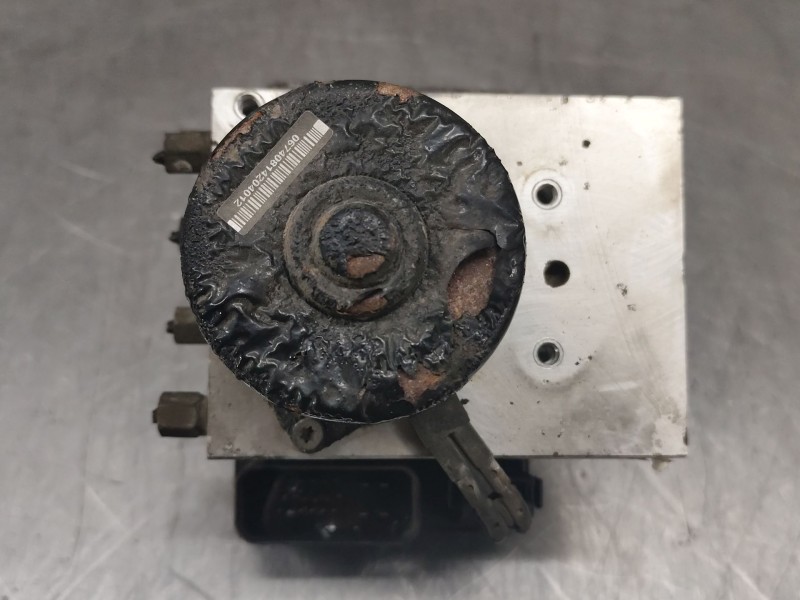 Recambio de abs para chrysler pt cruiser (pt) referencia OEM IAM 05033082AD  