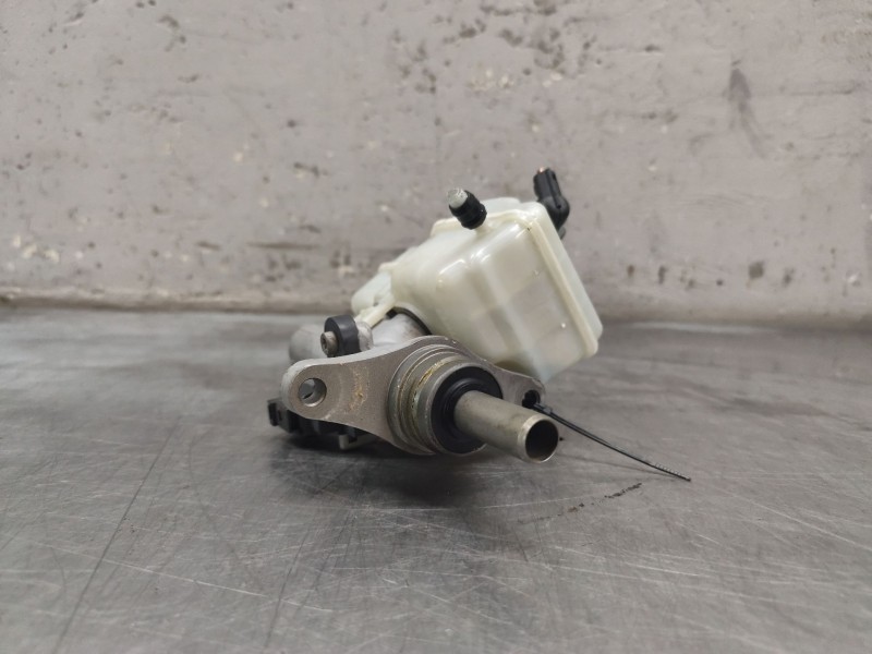 Recambio de bomba freno para volkswagen polo v (6r1, 6c1) 1.6 tdi referencia OEM IAM 5669  