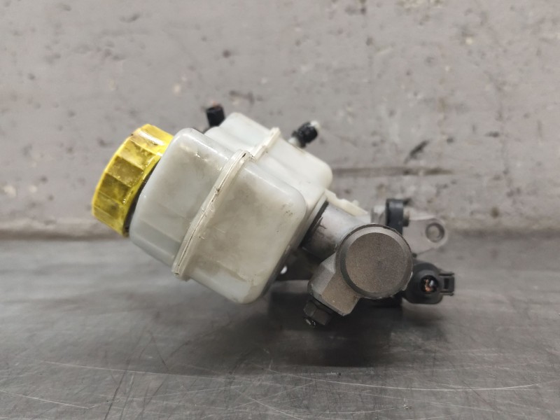 Recambio de bomba freno para volkswagen polo v (6r1, 6c1) 1.6 tdi referencia OEM IAM 5669  