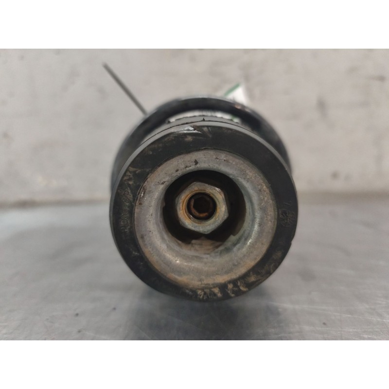 Recambio de amortiguador delantero derecho para volkswagen golf iv (1j1) 1.9 tdi referencia OEM IAM 1J0413031BH  