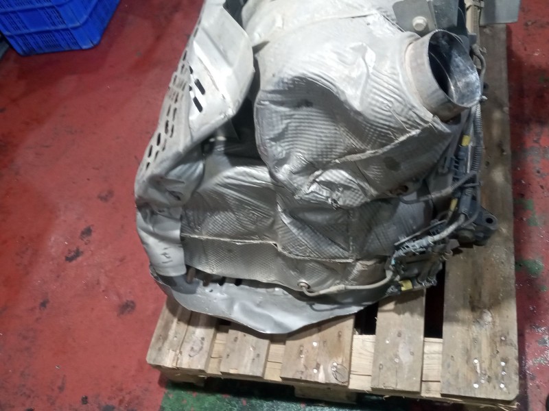 Recambio de catalizador para iveco stralis (as) 12.9 diesel referencia OEM IAM 5802804373  