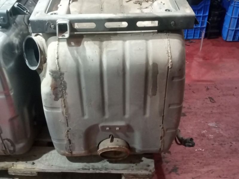 Recambio de catalizador para scania magnus referencia OEM IAM 2385867  