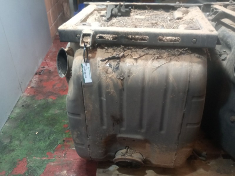 Recambio de catalizador para scania magnus referencia OEM IAM 2385866  