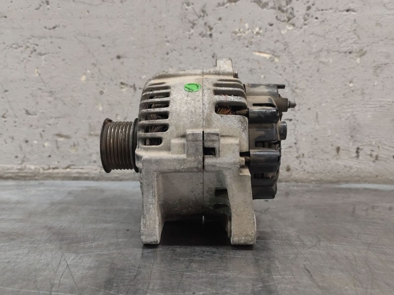 Recambio de alternador para renault scenic ii 1.9 dci diesel referencia OEM IAM 489890427  
