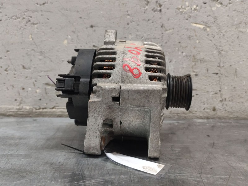 Recambio de alternador para renault scenic ii 1.9 dci diesel referencia OEM IAM 489890427  