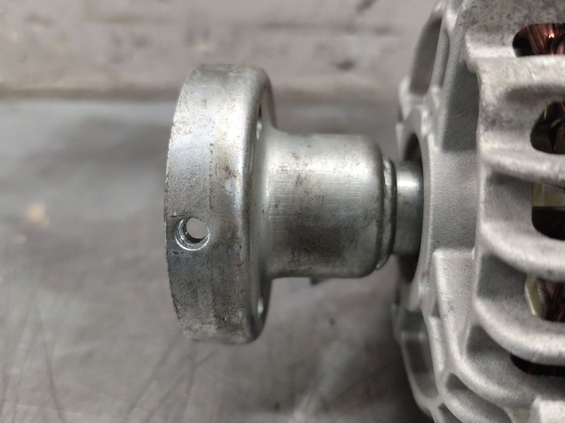 Recambio de alternador para ford focus berlina (cak) ambiente referencia OEM IAM   