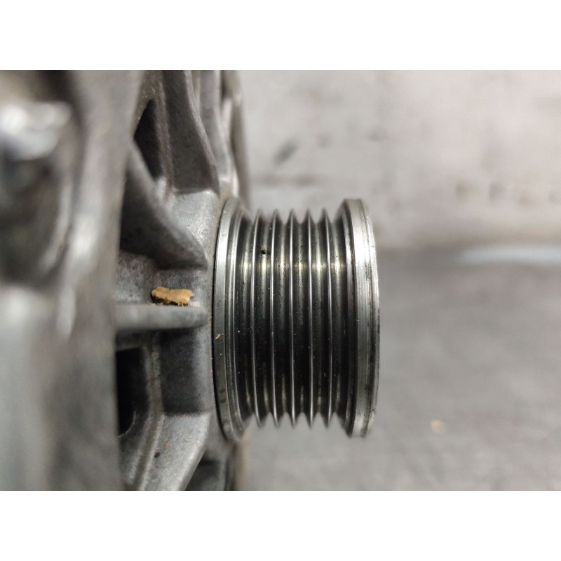 Recambio de alternador para mercedes-benz clase c (w203) berlina 220 cdi (203.006) referencia OEM IAM A0001501750  