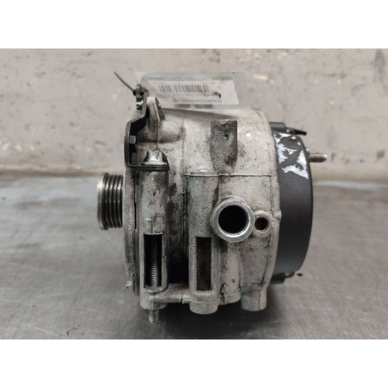 Recambio de alternador para mercedes-benz clase c (w203) berlina 220 cdi (203.006) referencia OEM IAM A0001501750  