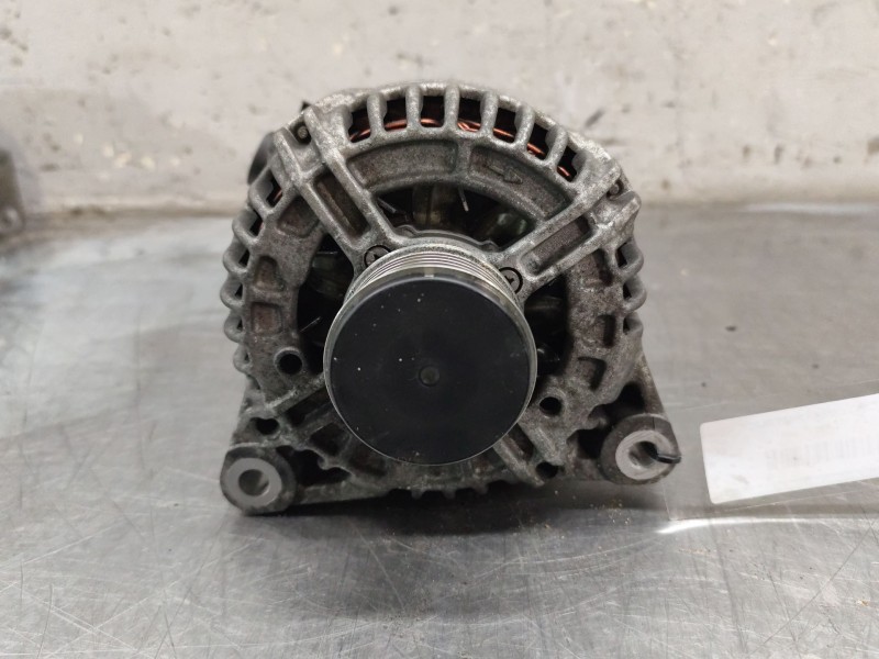 Recambio de alternador para peugeot 308 confort referencia OEM IAM 9646321880 0124525035 