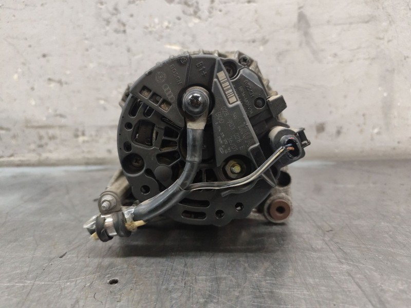 Recambio de alternador para skoda fabia (6y2/6y3) 1.9 tdi referencia OEM IAM 028903028E  
