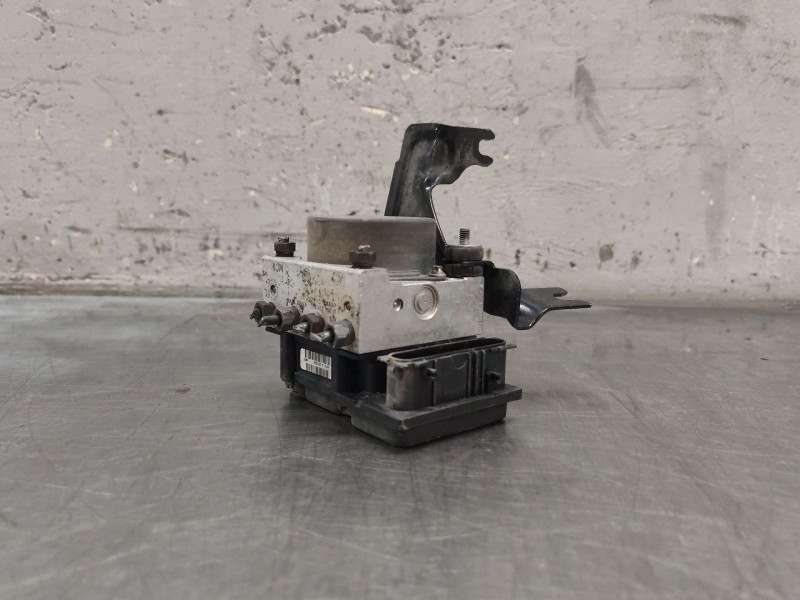 Recambio de abs para nissan note (e11e) acenta referencia OEM IAM 0265800518  