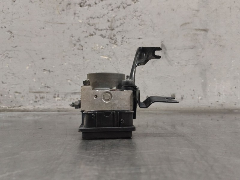 Recambio de abs para nissan note (e11e) acenta referencia OEM IAM 0265800518  