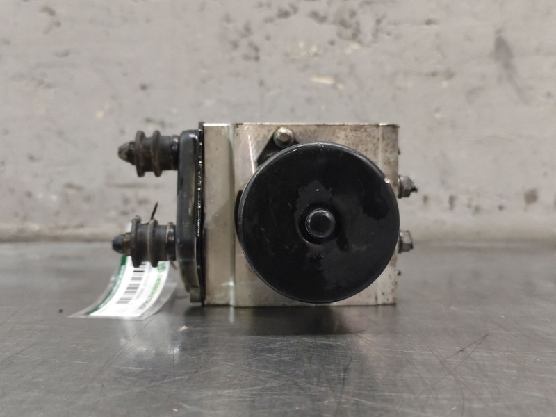 Recambio de abs para volkswagen passat berlina (3c2) highline referencia OEM IAM 3C0614095  