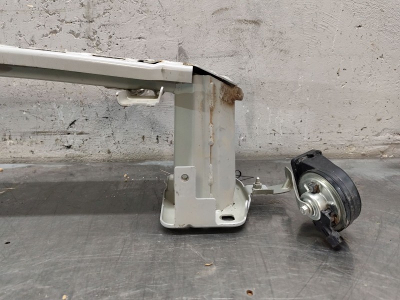 Recambio de refuerzo paragolpes delantero para ford tourneo courier b460 monospace 1.0 ecoboost referencia OEM IAM   