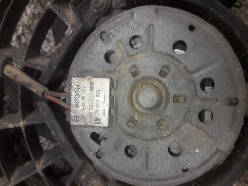 Recambio de electroventilador para opel astra g berlina club referencia OEM IAM 0130303275 24431829 