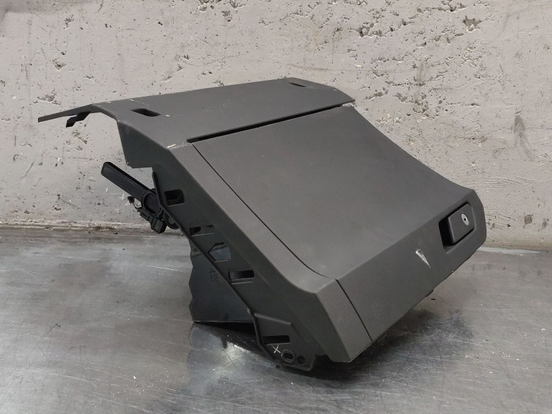 Recambio de guantera para audi q3 (f3b) 35 tdi quattro referencia OEM IAM   